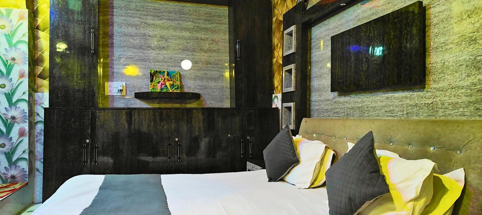 Ramayana Grand Hotel Ayodhya Kültér fotó