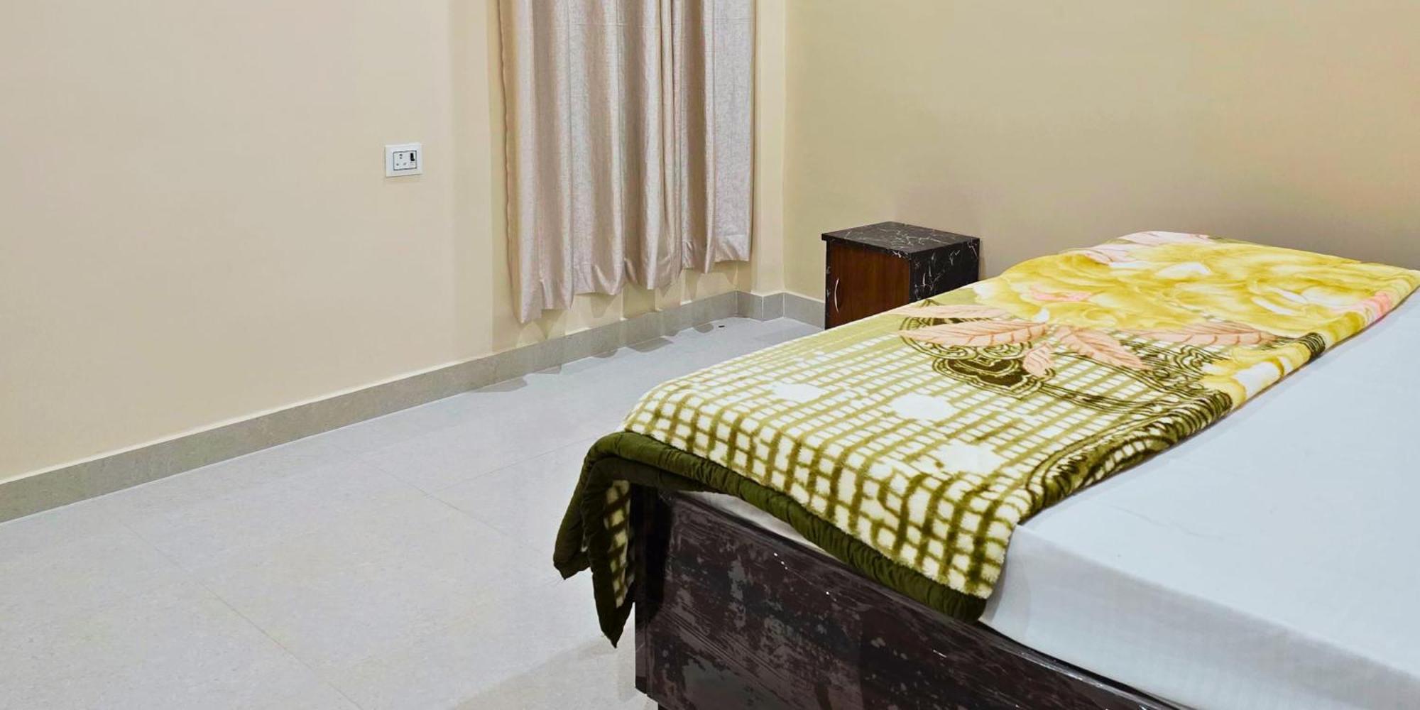 Ramayana Grand Hotel Ayodhya Kültér fotó