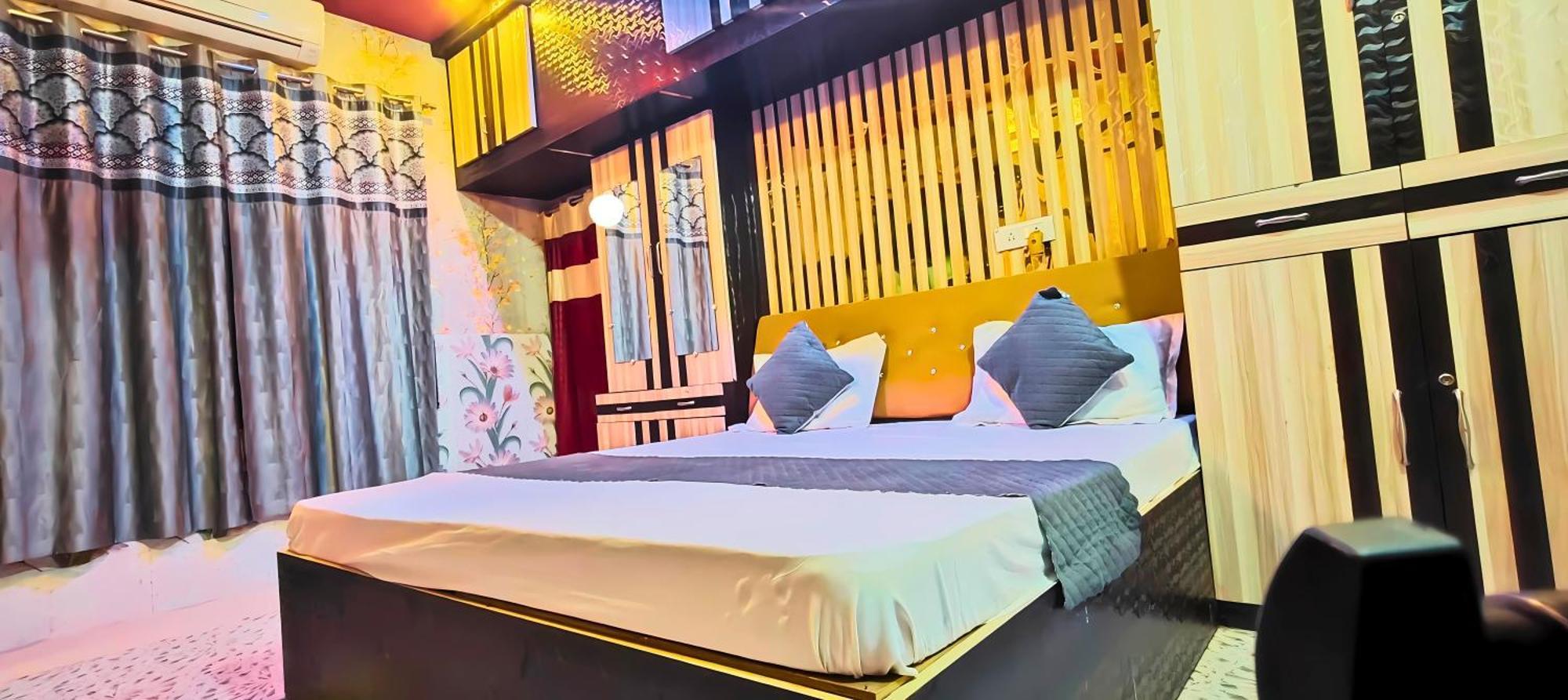 Ramayana Grand Hotel Ayodhya Kültér fotó